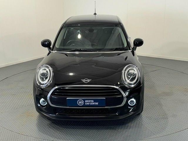 Mini Hatch 2019 1.5 Cooper Classic Hatchback Manua MM69VAE Black #5