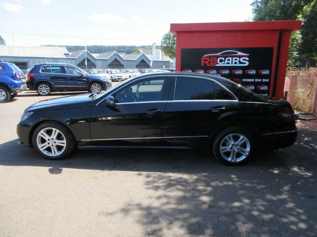Mercedes-Benz E Class Saloon 2.1 E220 Cdi Blueefficiency Executive Se G- WG61DVZ Black #4