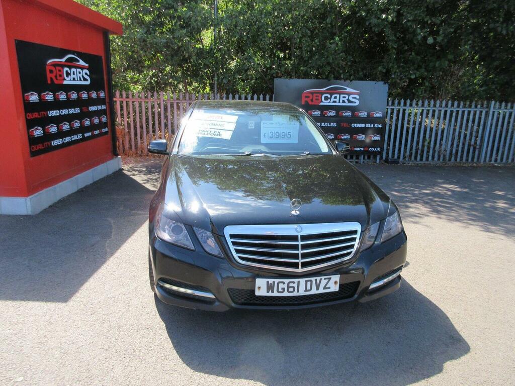 Mercedes-Benz E Class Saloon 2.1 E220 Cdi Blueefficiency Executive Se G- WG61DVZ Black