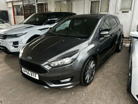 Ford Focus 1.5 Focus St-line AP66BTF Grey