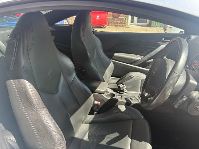 Peugeot RCZ Coupe Red #10