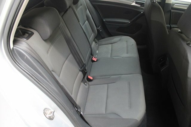Volkswagen Golf 1.2 Tsi Trent Line - Adaptive Cruise Blue #31