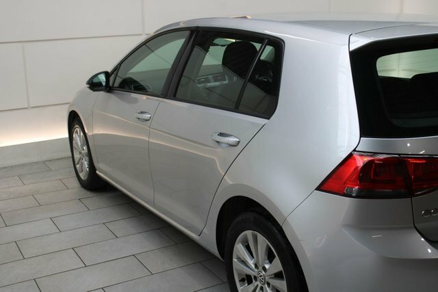 Volkswagen Golf 1.2 Tsi Trent Line - Adaptive Cruise Blue #10
