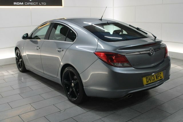 Vauxhall Insignia 1.8 L 1.8 16V Sri Hatchback Euro White #11