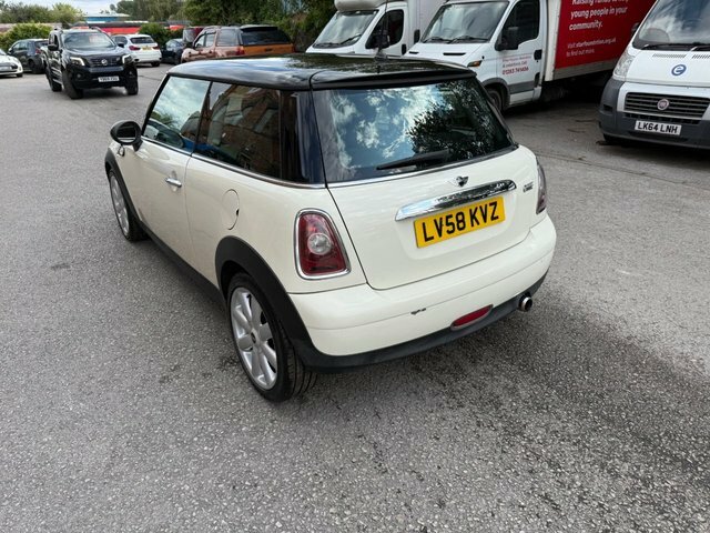 Mini Hatch Hatchback LV58KVZ White #4