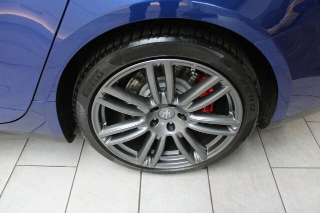 Maserati Ghibli 3L Null Black #23