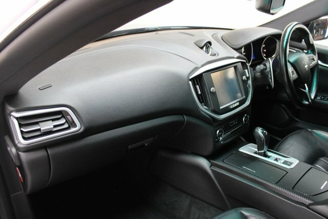 Maserati Ghibli 3L Null Black #29