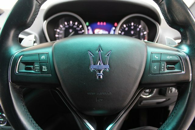 Maserati Ghibli 3L Null Black #32