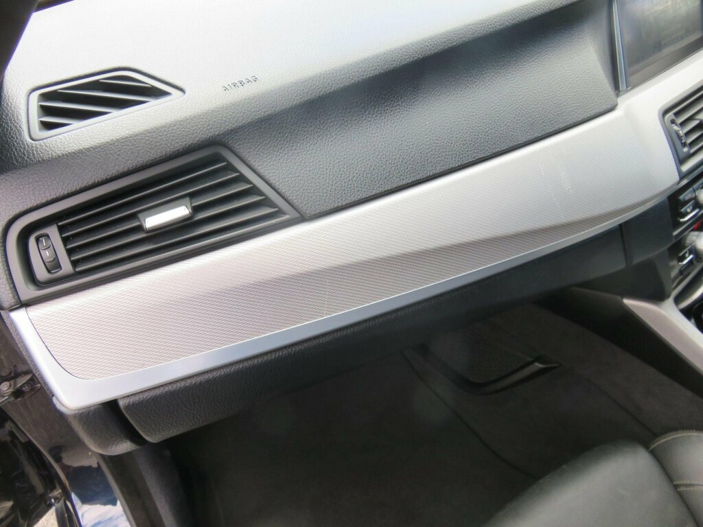 BMW 5 Series 520D M Sport Silver #40