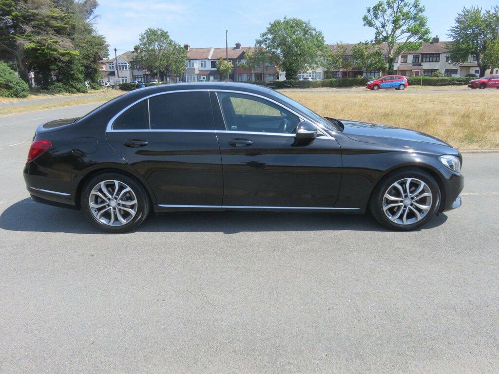 Mercedes-Benz C Class 2.1L C250 Bluetec Amg Line Premium 204 Bhp Red #10