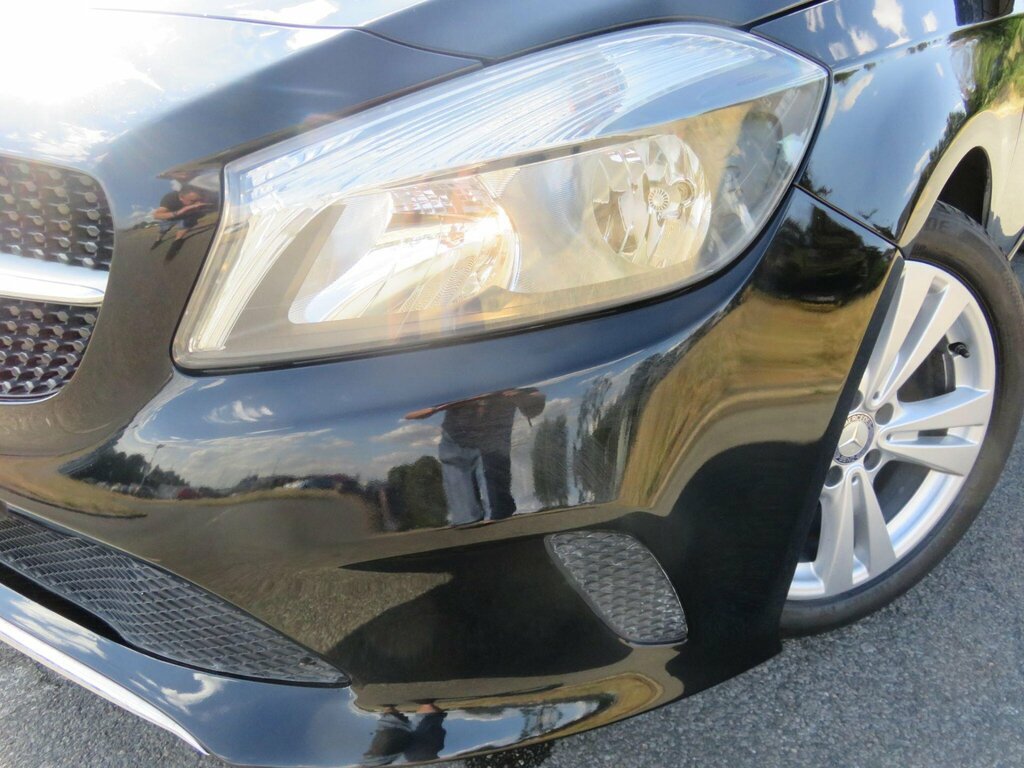 Mercedes-Benz A Class 1.5 A180d Sport 7G-dct Euro 6 Ss WO17DPE Black #4