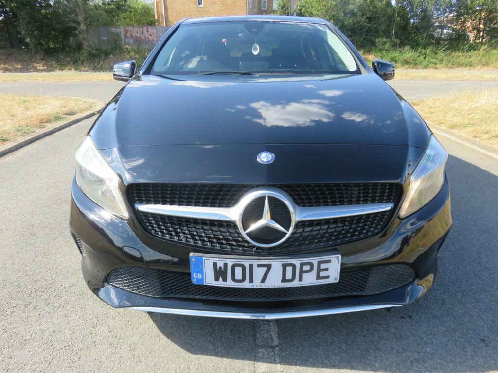 Mercedes-Benz A Class 1.5 A180d Sport 7G-dct Euro 6 Ss WO17DPE Black #6