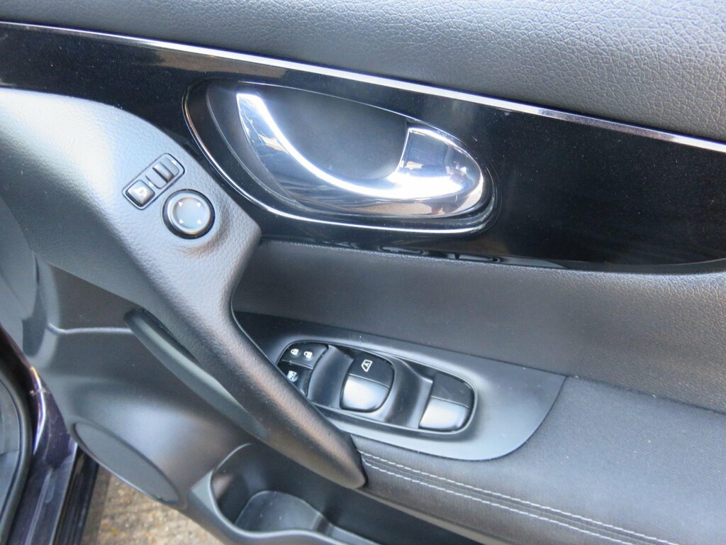 Nissan Qashqai N-connecta Dci Blue #24