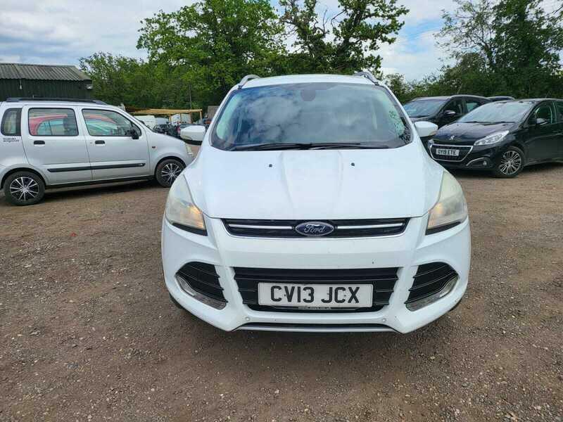Ford Kuga 2.0 Tdci Titanium 2Wd Euro 5 White #2
