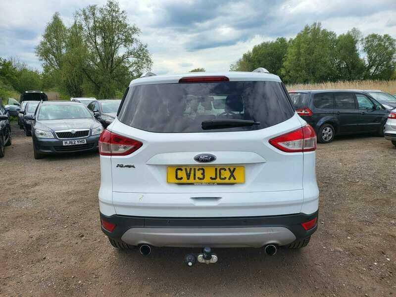 Ford Kuga 2.0 Tdci Titanium 2Wd Euro 5 White #6