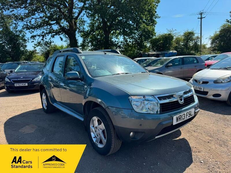 Dacia Duster Laureate Grey