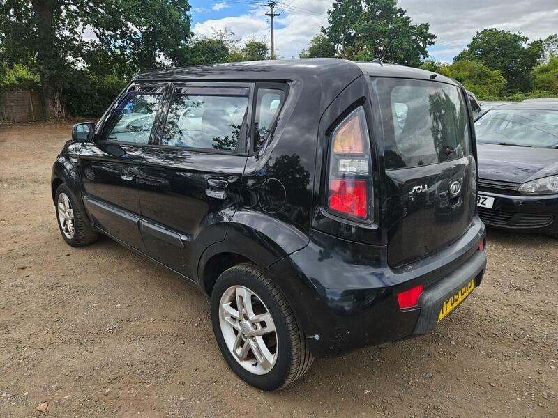Kia Soul 2 Black #5
