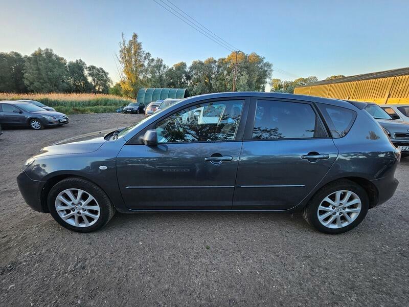 Mazda 3 Takara Grey #4