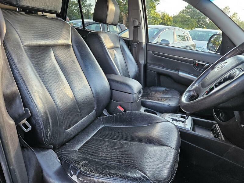 Hyundai Santa Fe Estate Crdi Black #11