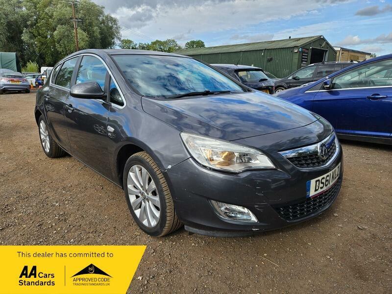 Vauxhall Astra 1.6 16V Se Euro 5 Black #1