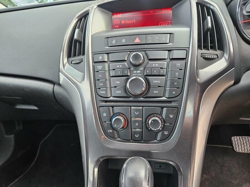 Vauxhall Astra 1.6 16V Se Euro 5 Black #12