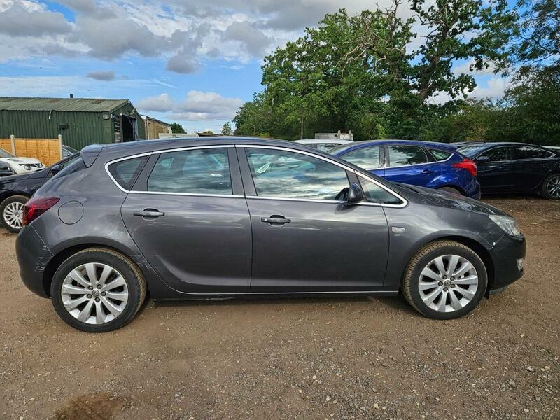 Vauxhall Astra 1.6 16V Se Euro 5 Black #8