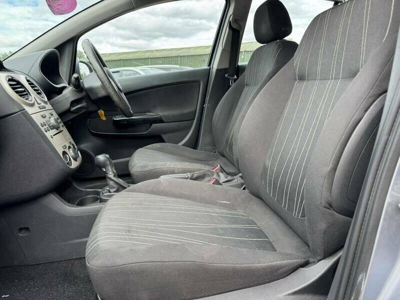 Vauxhall Corsa Club Ac 16V 5-Door Silver #11