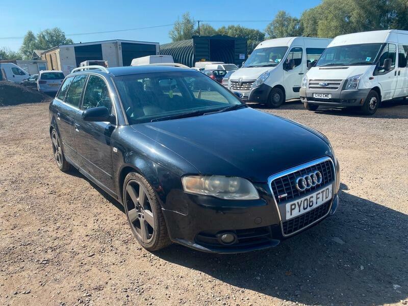 Audi A4 Avant S Line Black