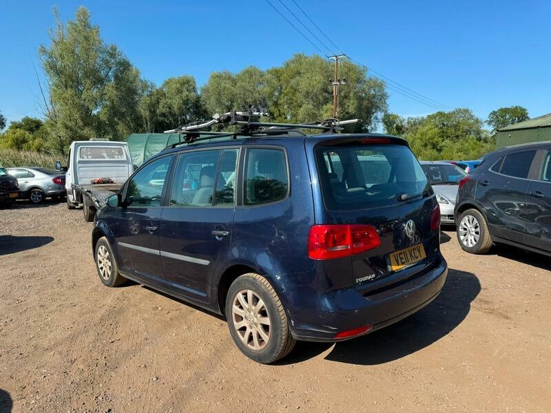 Volkswagen Touran S Blue #4