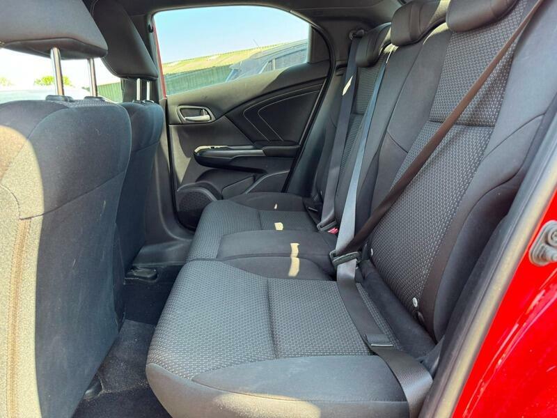 Honda Civic 1.8 I-vtec Se Plus Tourer Euro 6 White #16
