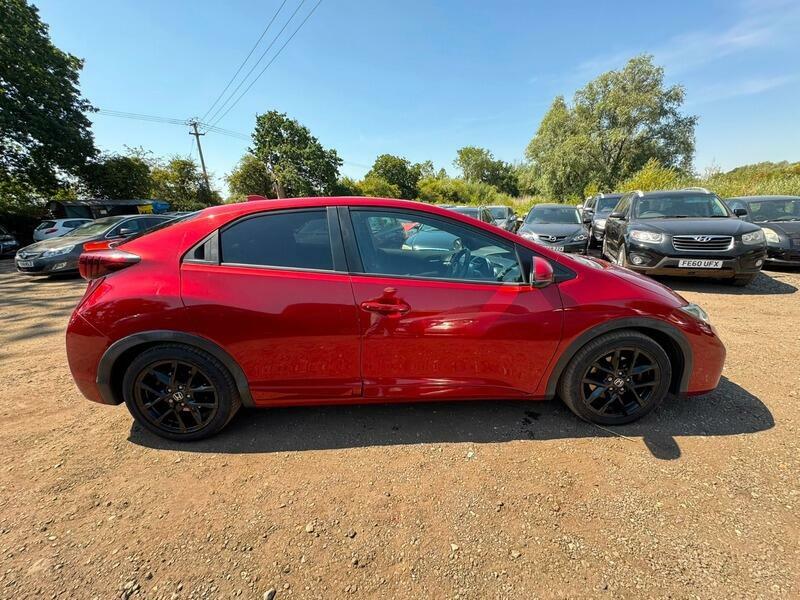 Honda Civic 1.8 I-vtec Se Plus Tourer Euro 6 White #8