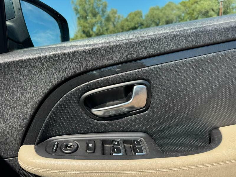 Kia Carens 1.6 Gdi Ecodynamics 2 Mpv Euro 5 Silver #20