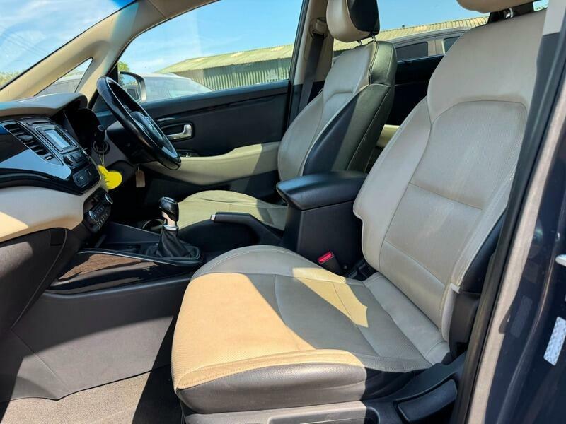 Kia Carens 1.6 Gdi Ecodynamics 2 Mpv Euro 5 Silver #15