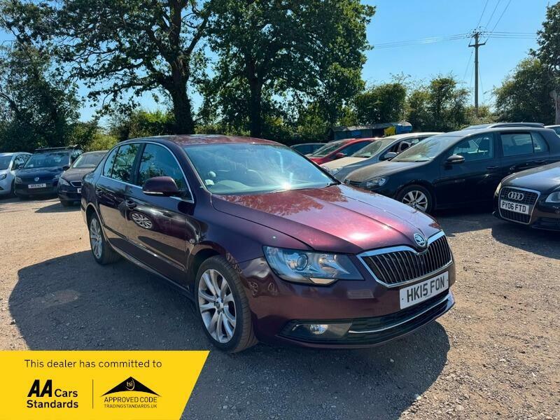 Skoda Superb Se Red