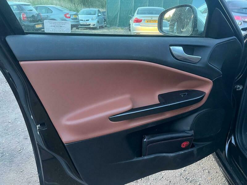 Alfa Romeo Giulietta 1.4 Tb Multiair Exclusive Tct Euro 6 Ss Black #8