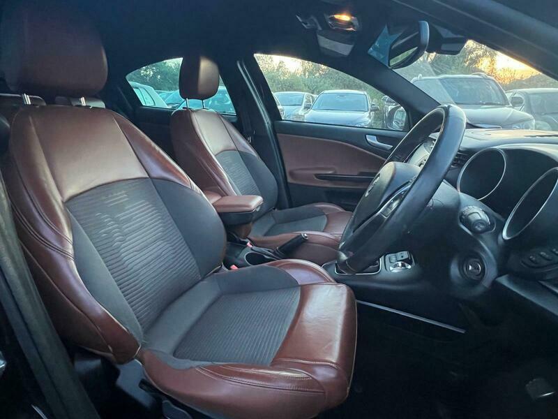Alfa Romeo Giulietta 1.4 Tb Multiair Exclusive Tct Euro 6 Ss Black #14