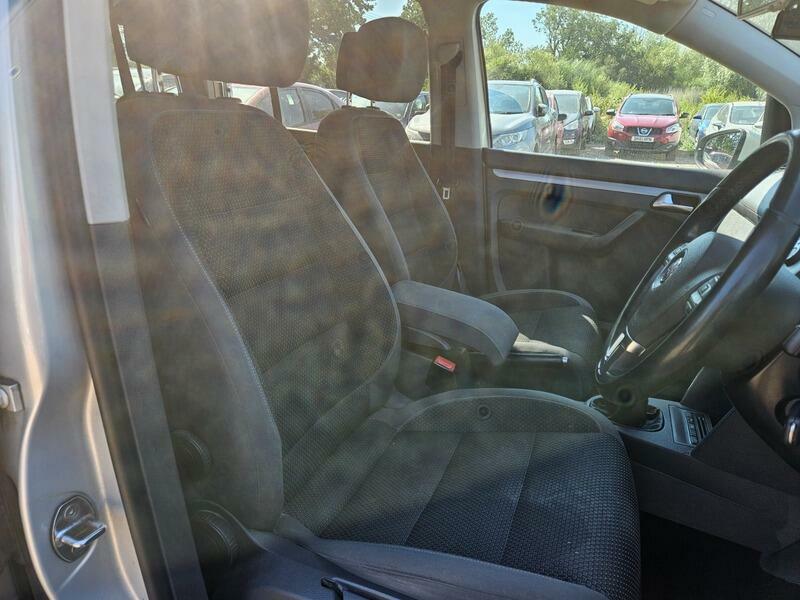Volkswagen Touran 1.6 Tdi Se Euro 5 Grey #10