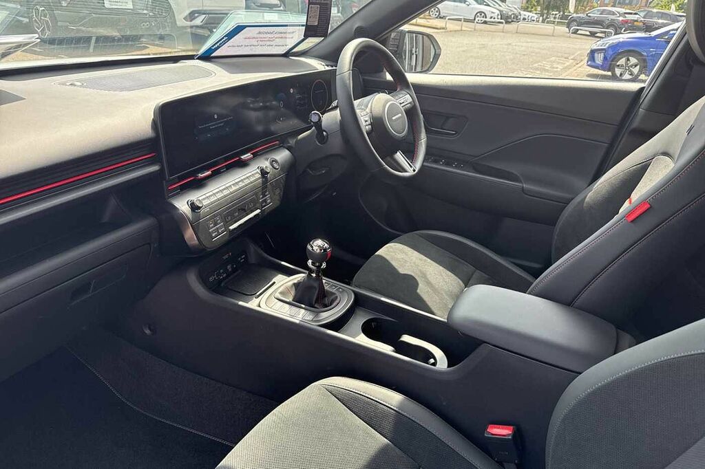 Hyundai Kona 1.6T 138 N Line S White #3