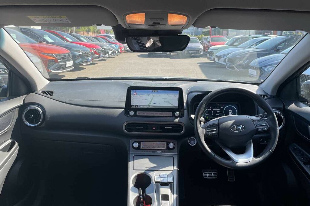 Hyundai Kona Premium 64Kwh Ev 204Ps PJ23DOH Black #6