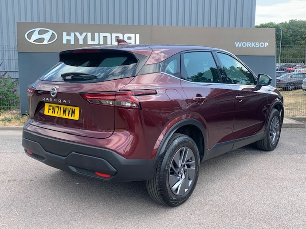 Nissan Qashqai 1.3 Dig-t Mh 158 Acenta Premium Xtronic FN71MVM Red #5