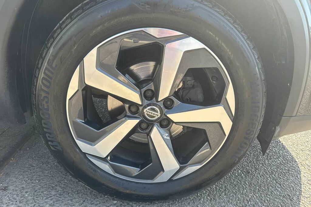 Nissan Qashqai 1.3 Dig-t Mh N-connecta YB71OZA Black #6