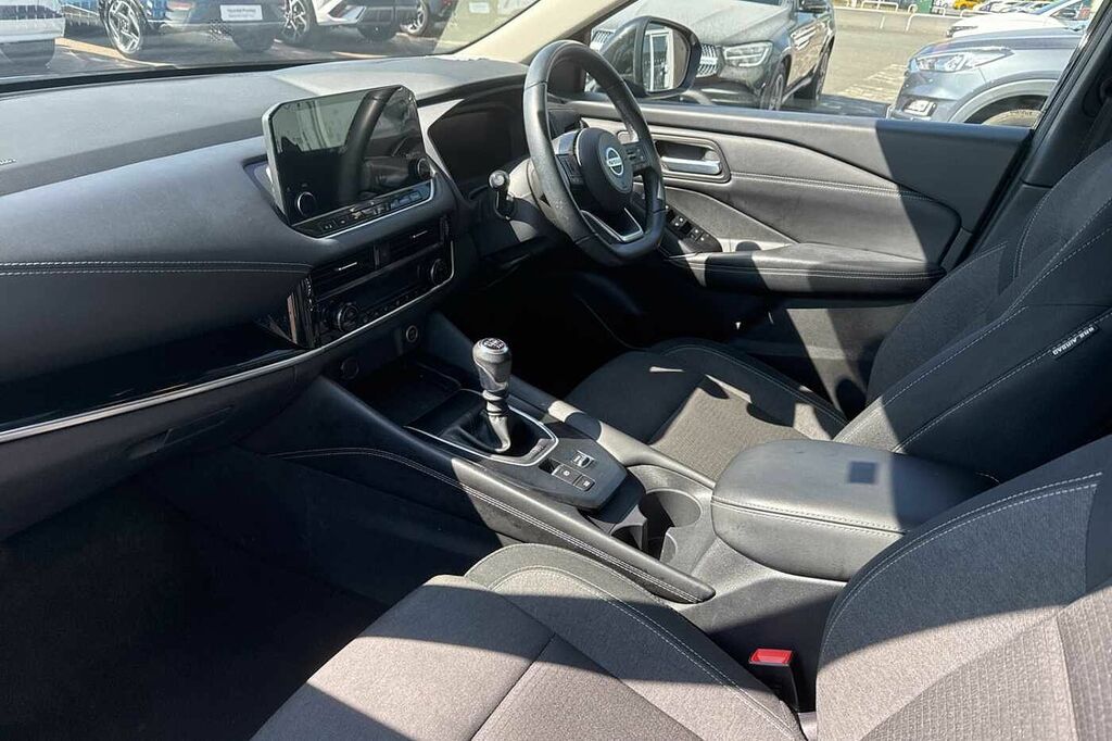 Nissan Qashqai 1.3 Dig-t Mh N-connecta YB71OZA Black #3