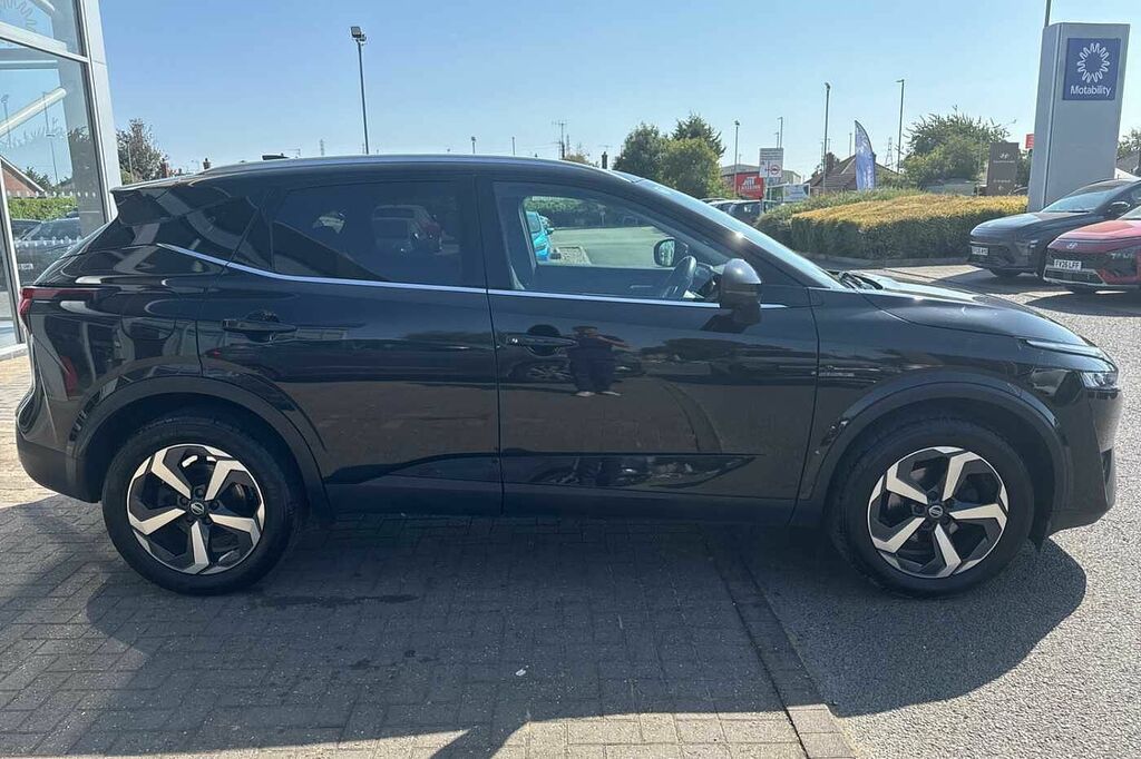 Nissan Qashqai 1.3 Dig-t Mh N-connecta YB71OZA Black #5