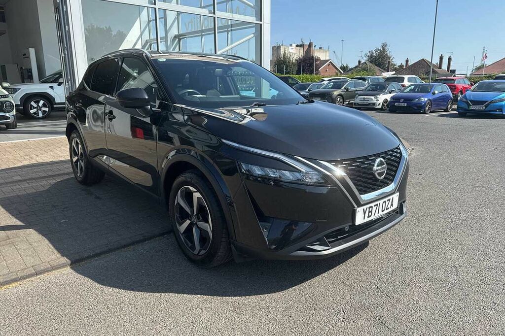Nissan Qashqai 1.3 Dig-t Mh N-connecta YB71OZA Black #2