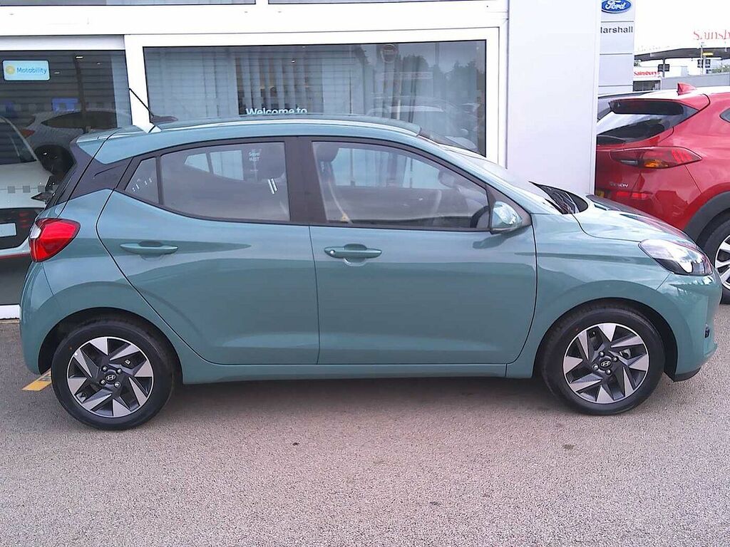 Hyundai I10 1.0 Advance Green #4