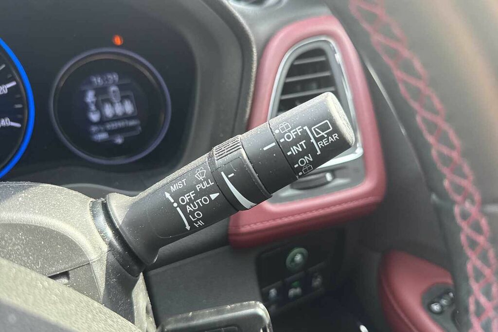 Honda Hr-V 1.5 I-vtec Ex Cvt Black #26