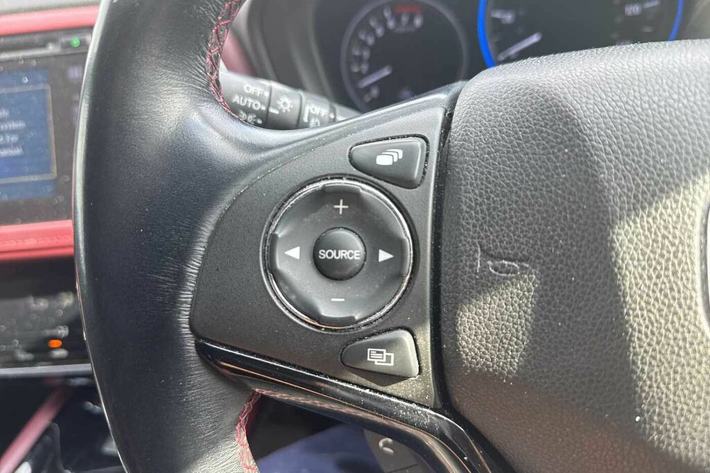 Honda Hr-V 1.5 I-vtec Ex Cvt Black #28
