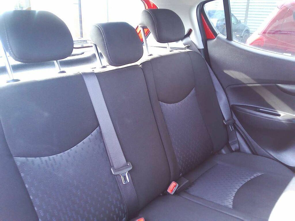 Vauxhall Viva Hatchback 1.0I Se Euro 6 201818 White #9