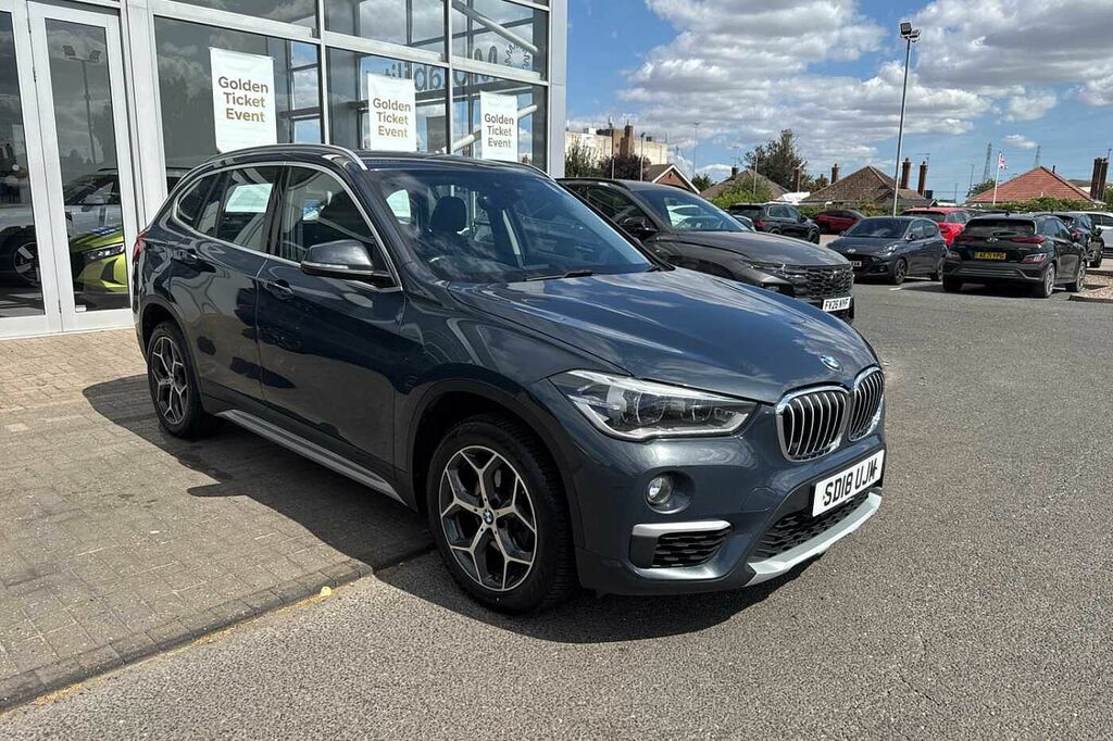 BMW X1 Sdrive 18D Xline Step Grey