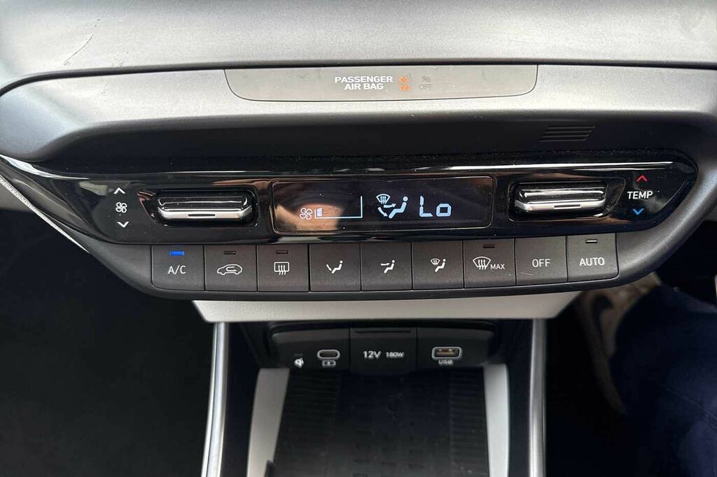 Hyundai Bayon 1.0 T Gdi Premium Suv Grey #35